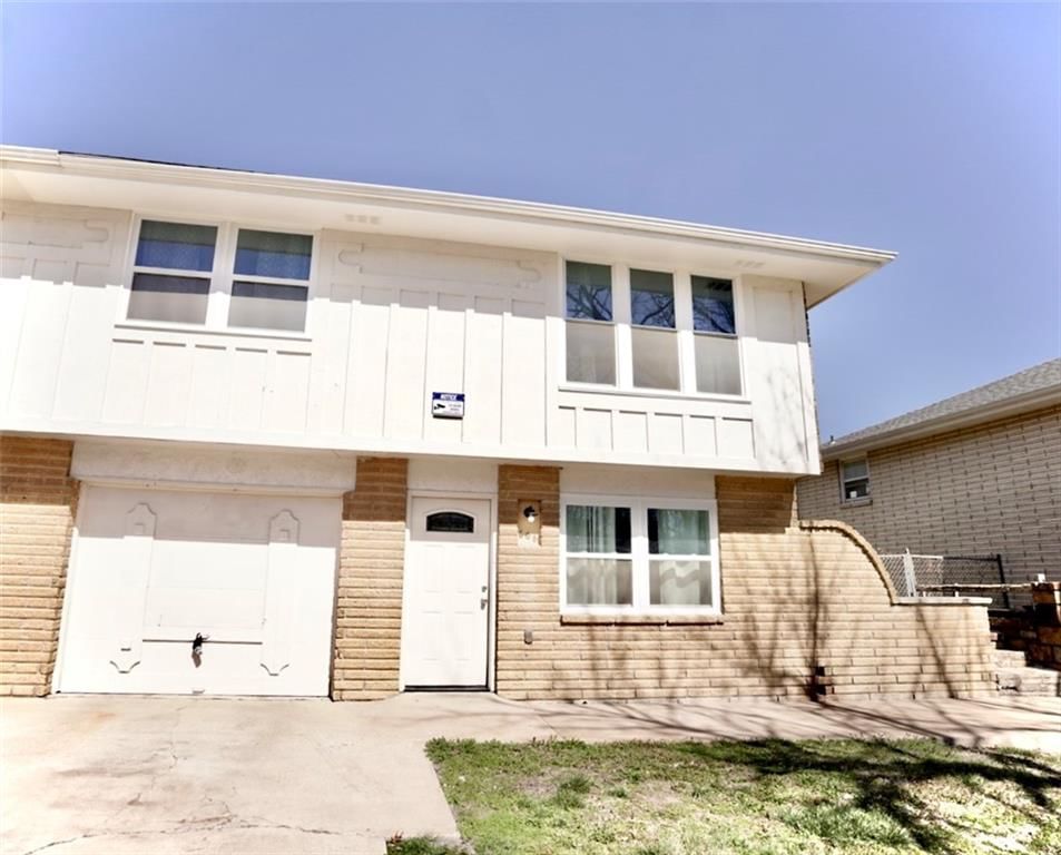 608 W Forest Drive — photo 2