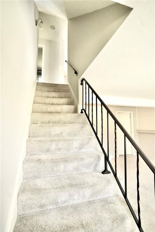 608 W Forest Drive — photo 16