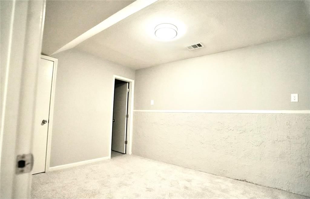 608 W Forest Drive — photo 19