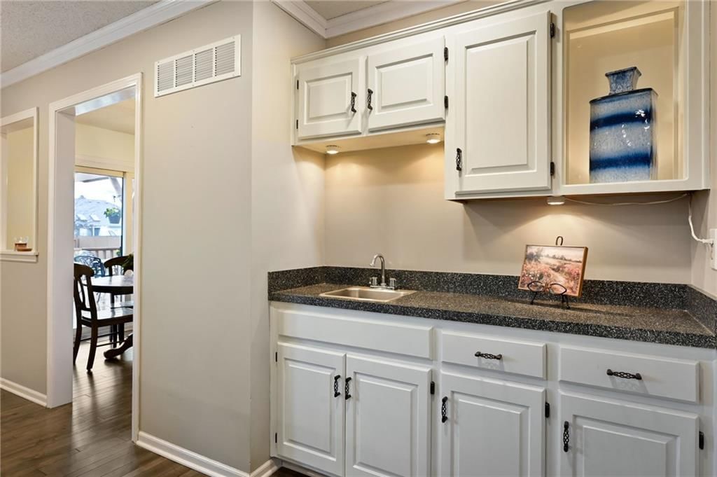 1021 SE Bridgehampton Way — photo 14
