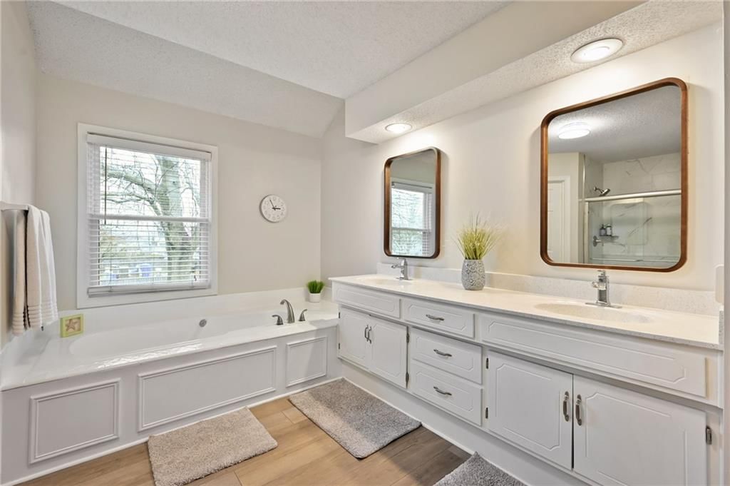 1021 SE Bridgehampton Way — photo 22