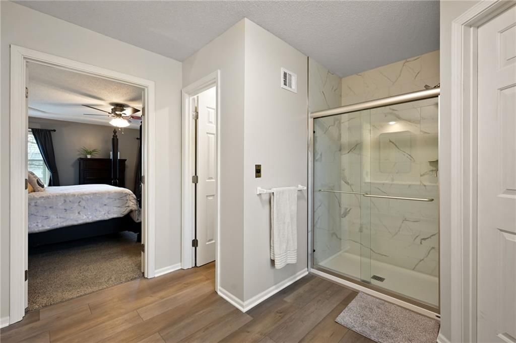 1021 SE Bridgehampton Way — photo 23