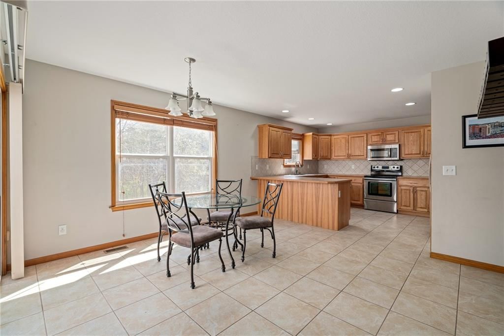 2910 Harper Street — photo 4