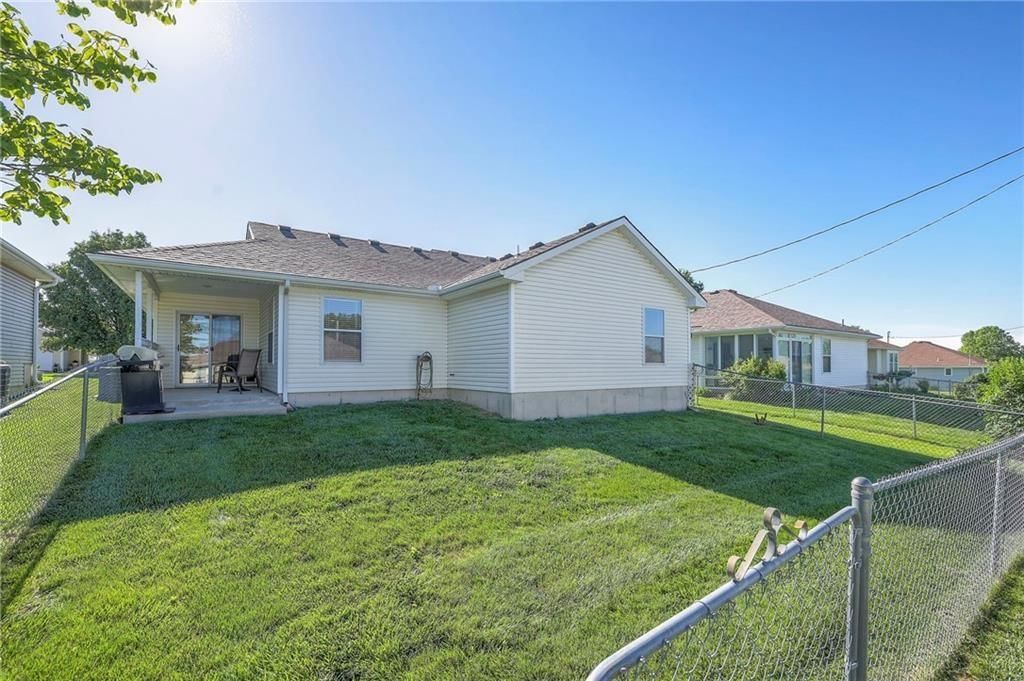 2904 Easton Street — photo 15
