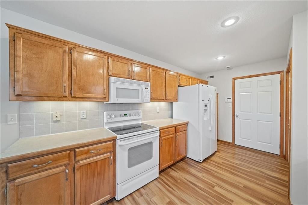 5379 Downey Court — photo 8