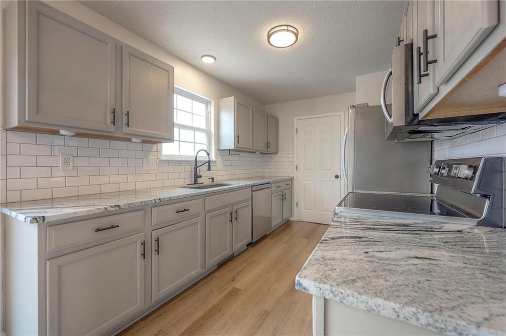 15445 NW 137th Street — photo 16