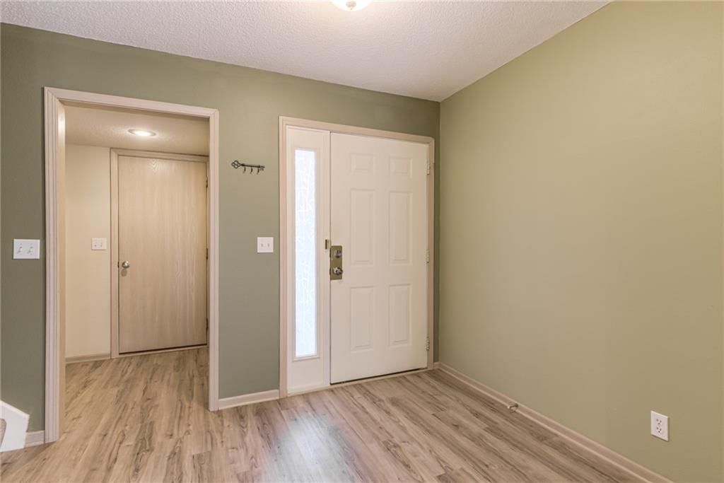4637 NE 83rd Terrace — photo 3