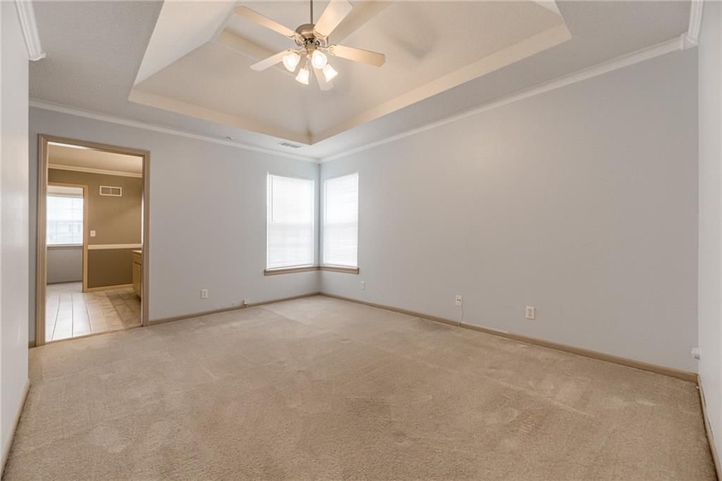 4637 NE 83rd Terrace — photo 21
