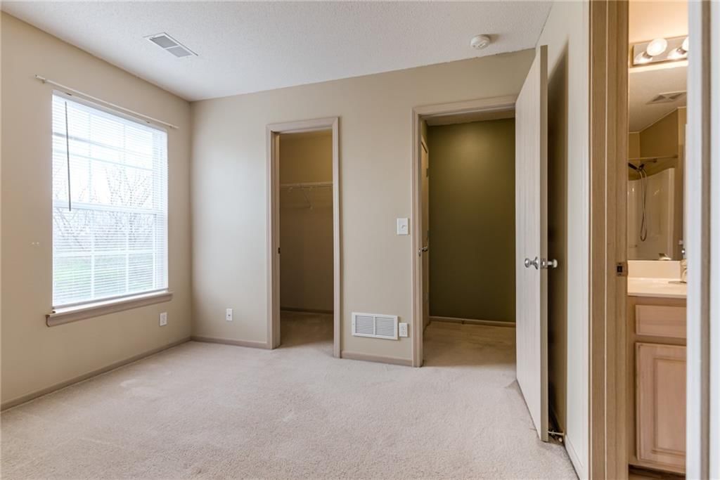 4637 NE 83rd Terrace — photo 31