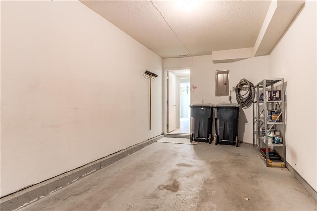 4637 NE 83rd Terrace — photo 34