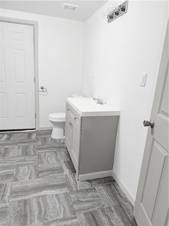2825 North Boulevard Street — photo 7