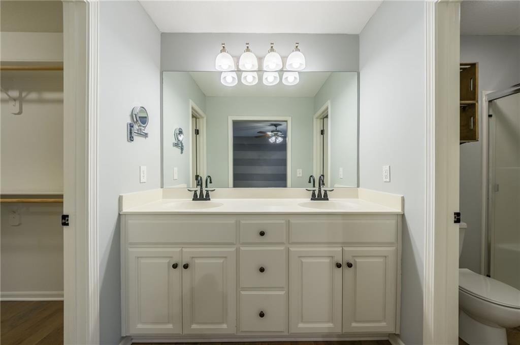 12713 Walker Avenue — photo 16