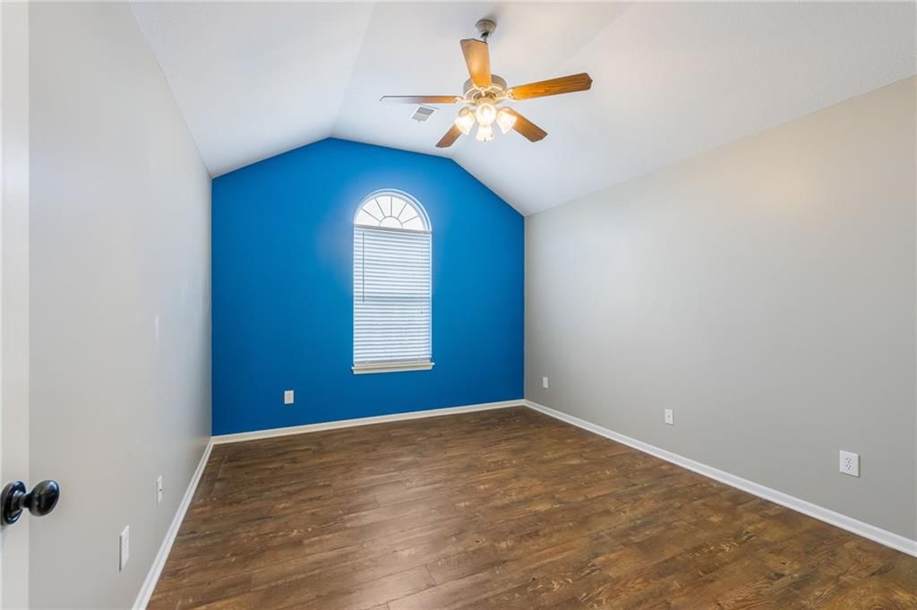 12713 Walker Avenue — photo 20