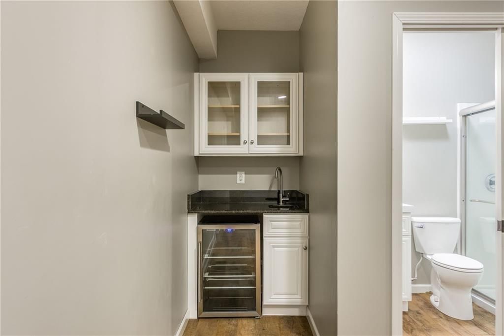 12713 Walker Avenue — photo 27