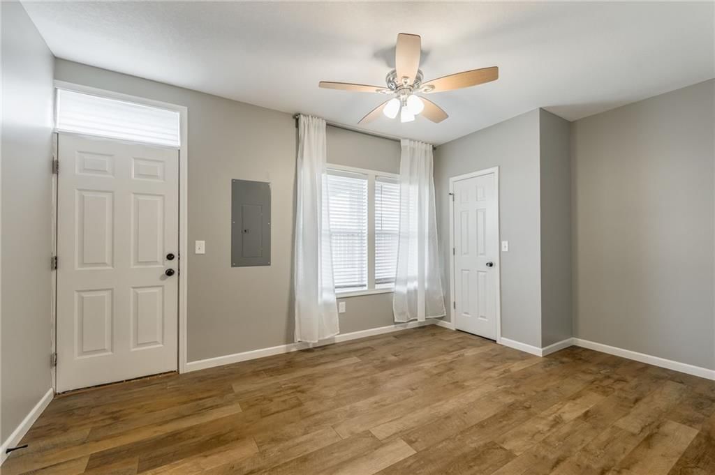 12713 Walker Avenue — photo 29