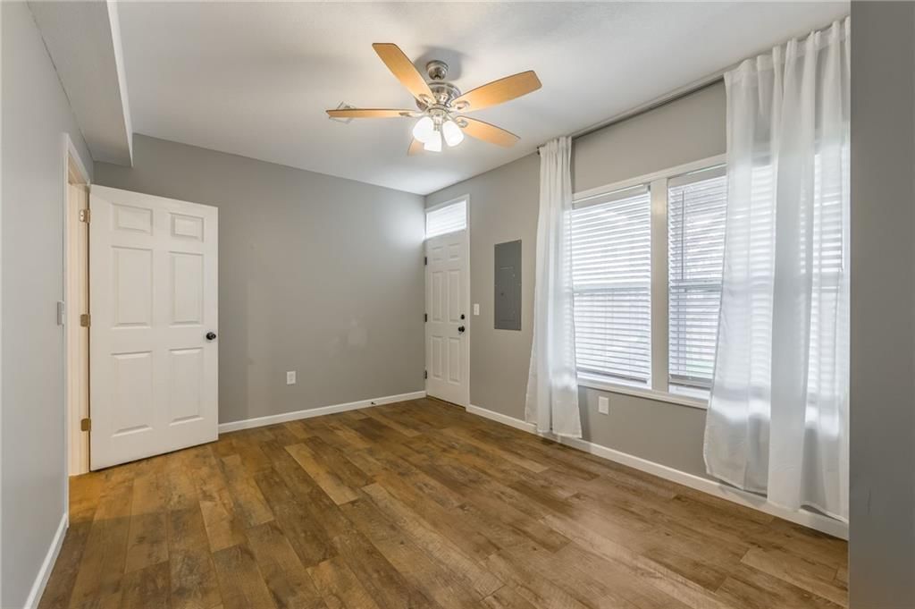 12713 Walker Avenue — photo 31