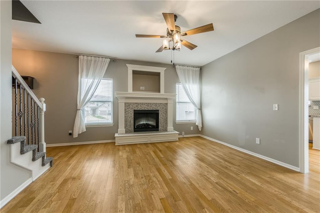 12713 Walker Avenue — photo 8