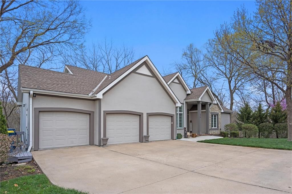1018 Wildbriar Drive — photo 4