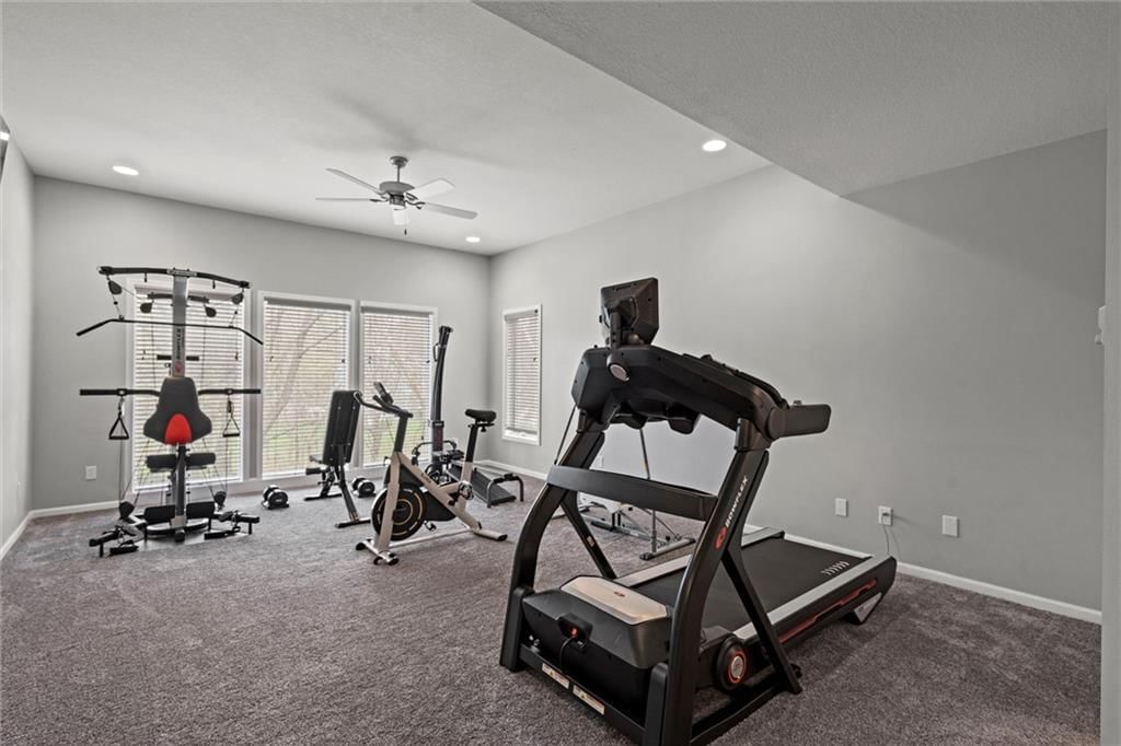 1018 Wildbriar Drive — photo 31