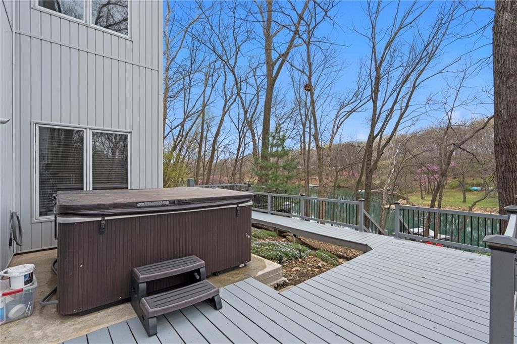 1018 Wildbriar Drive — photo 43