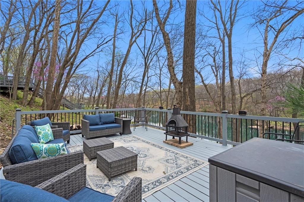 1018 Wildbriar Drive — photo 47