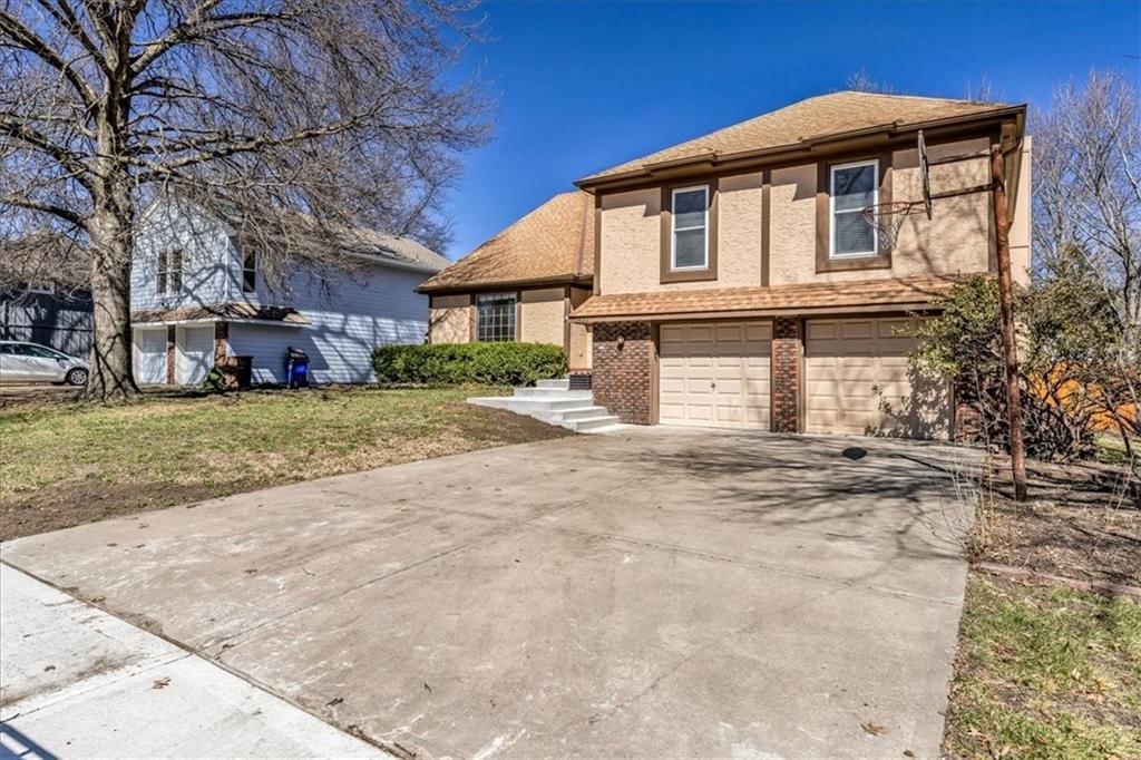 1420 E Sunvale Drive — photo 3