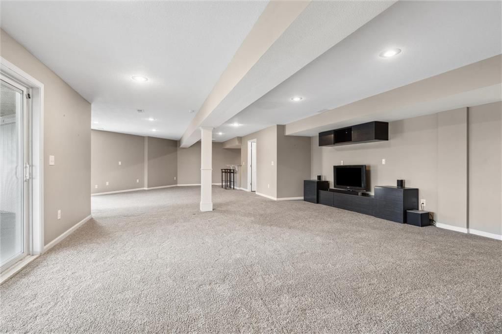 8533 Candlelight Lane — photo 42