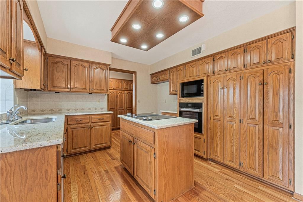 17616 E 48th Ter Court S — photo 23