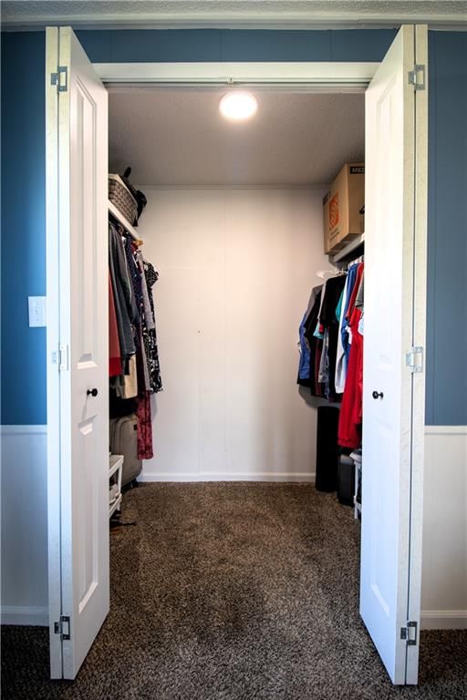 508 Oak Street W — photo 15
