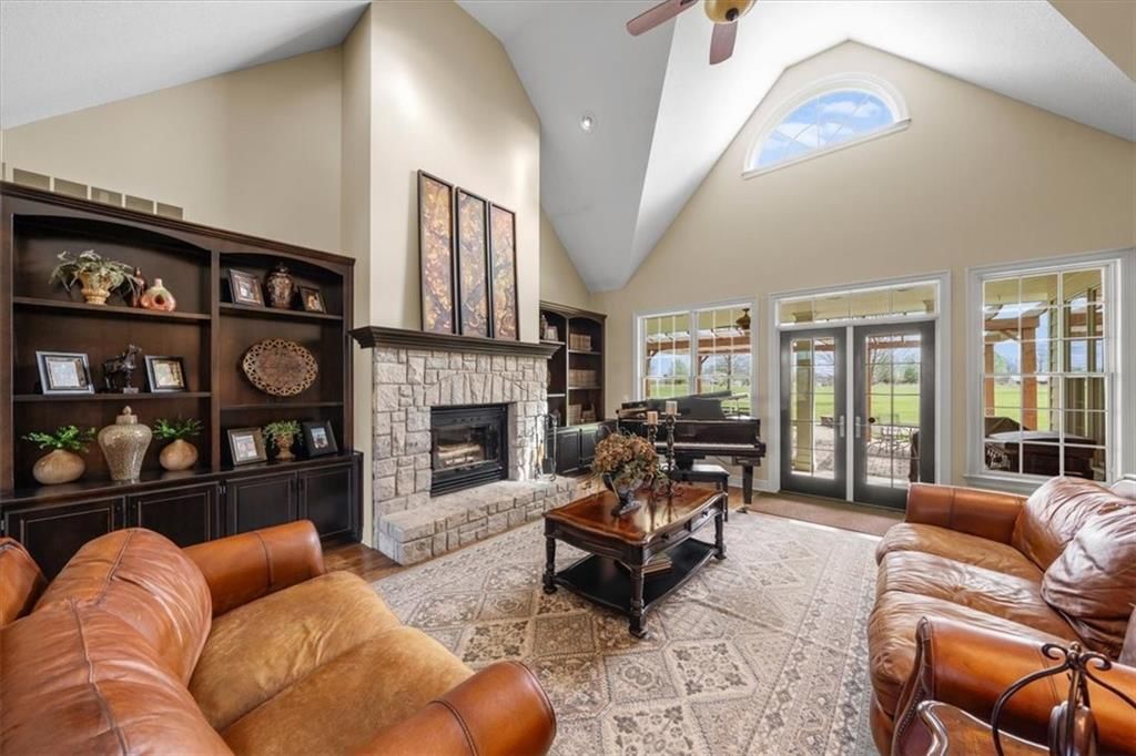 15701 Henry Andrews Drive — photo 5