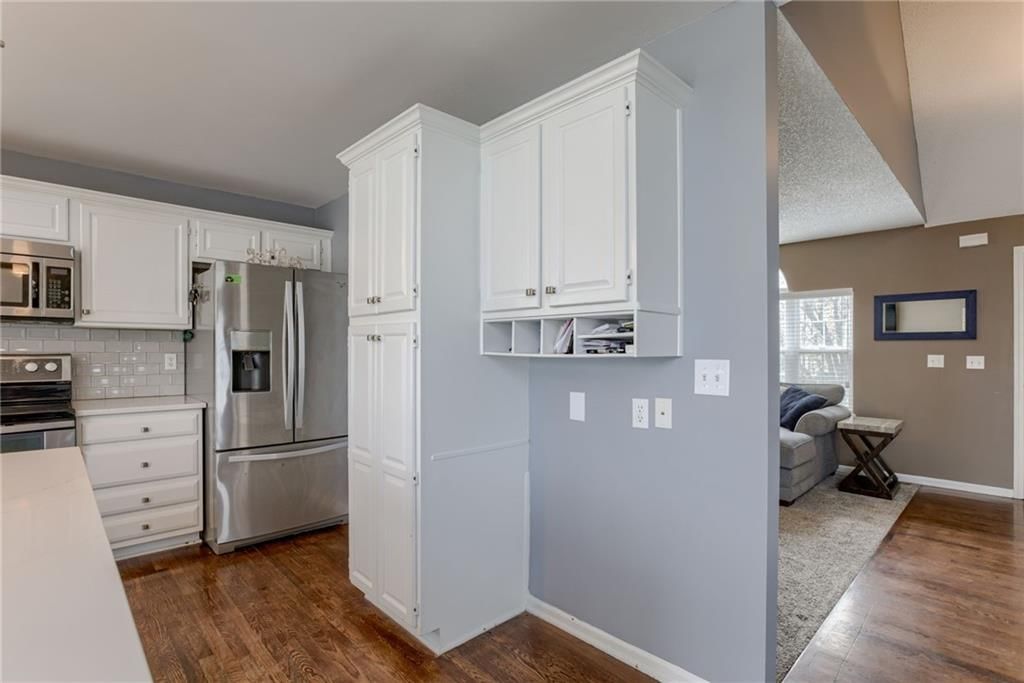 133 N Highland Drive — photo 13
