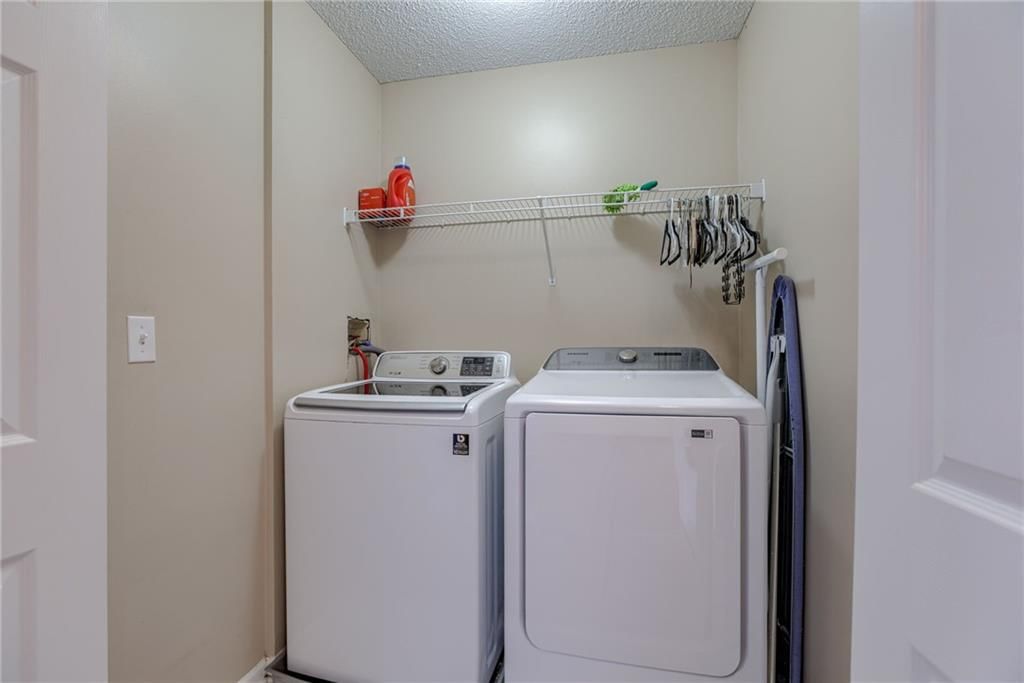 133 N Highland Drive — photo 18