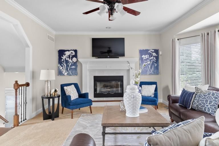 12234 Gillette Street — photo 8