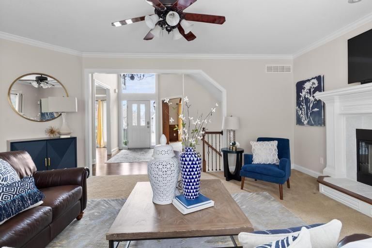 12234 Gillette Street — photo 9