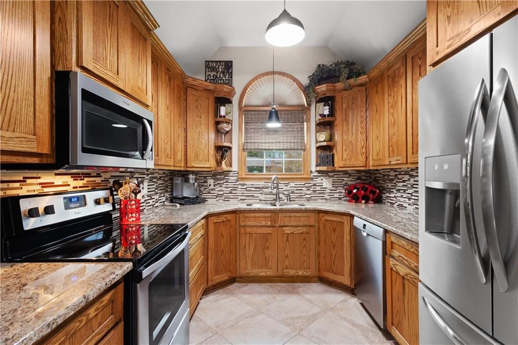 1115 NE Deerbrook Terrace — photo 19