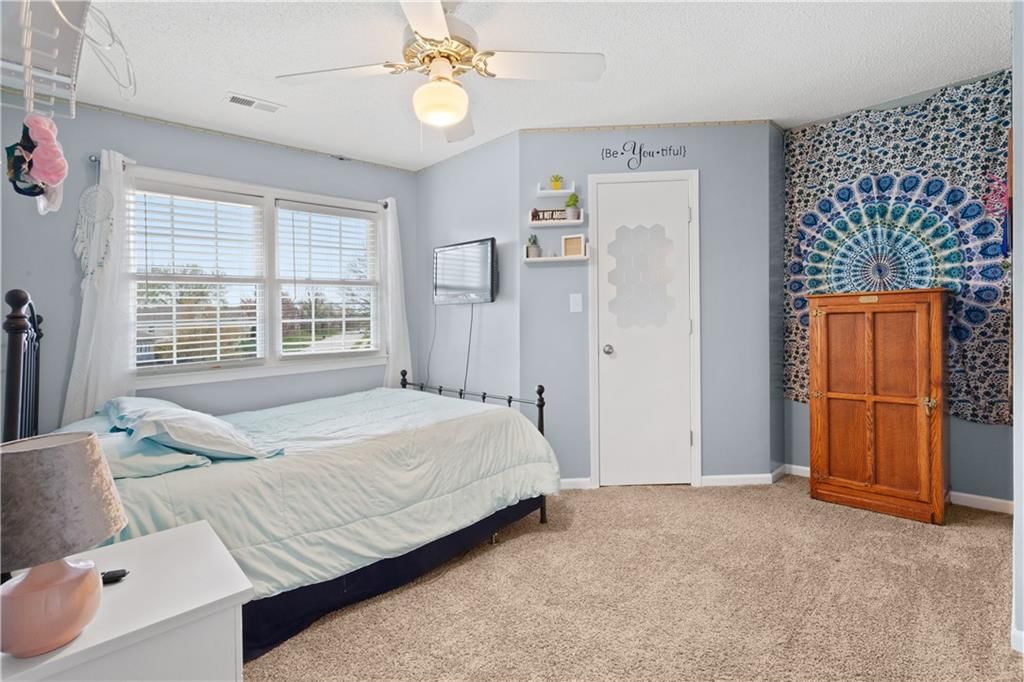 1115 NE Deerbrook Terrace — photo 25