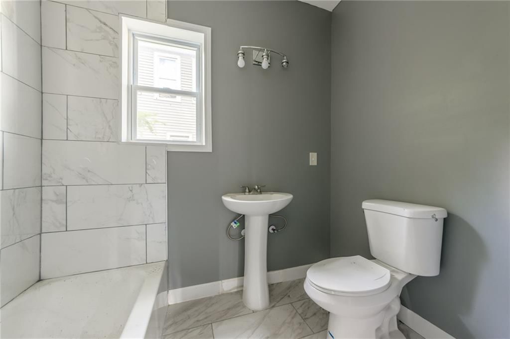 1804 Elmwood Avenue — photo 13