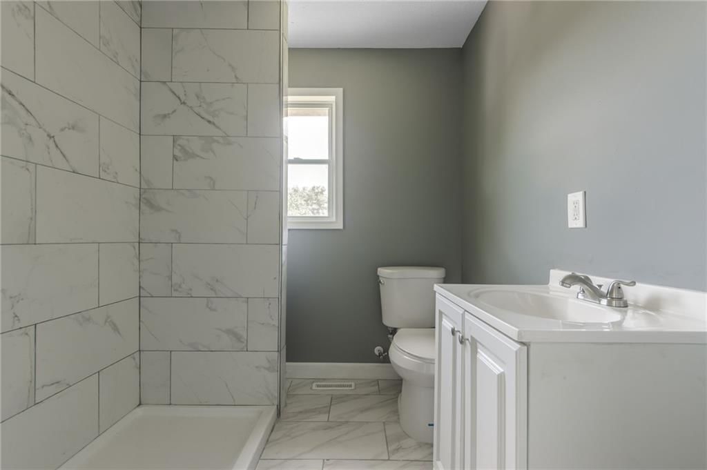 1804 Elmwood Avenue — photo 18
