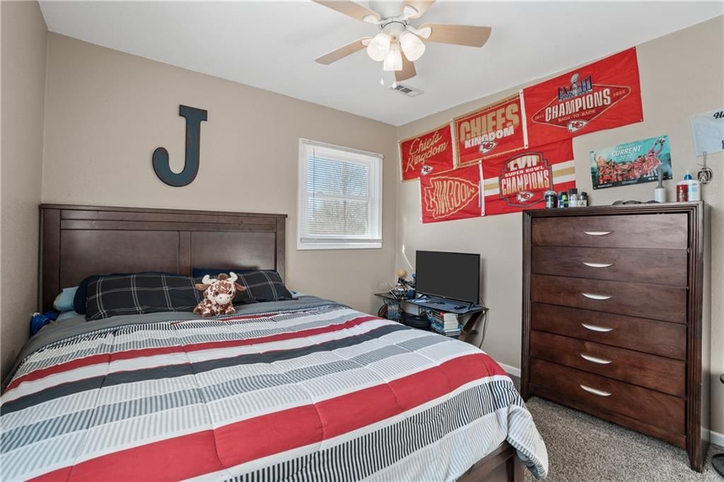706 W Clay Street — photo 19