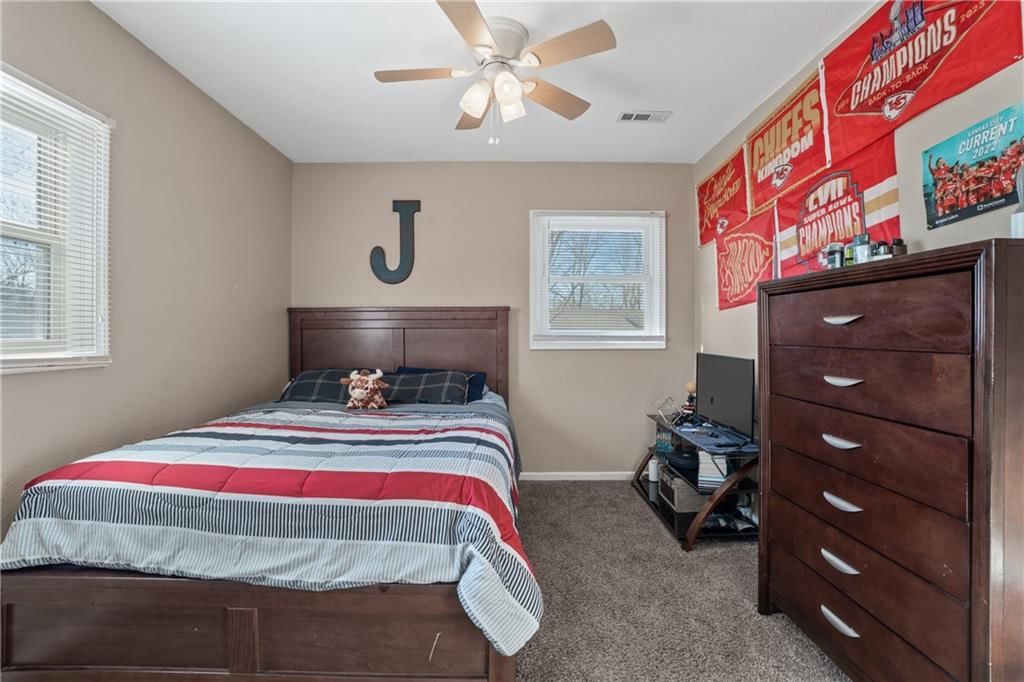 706 W Clay Street — photo 20