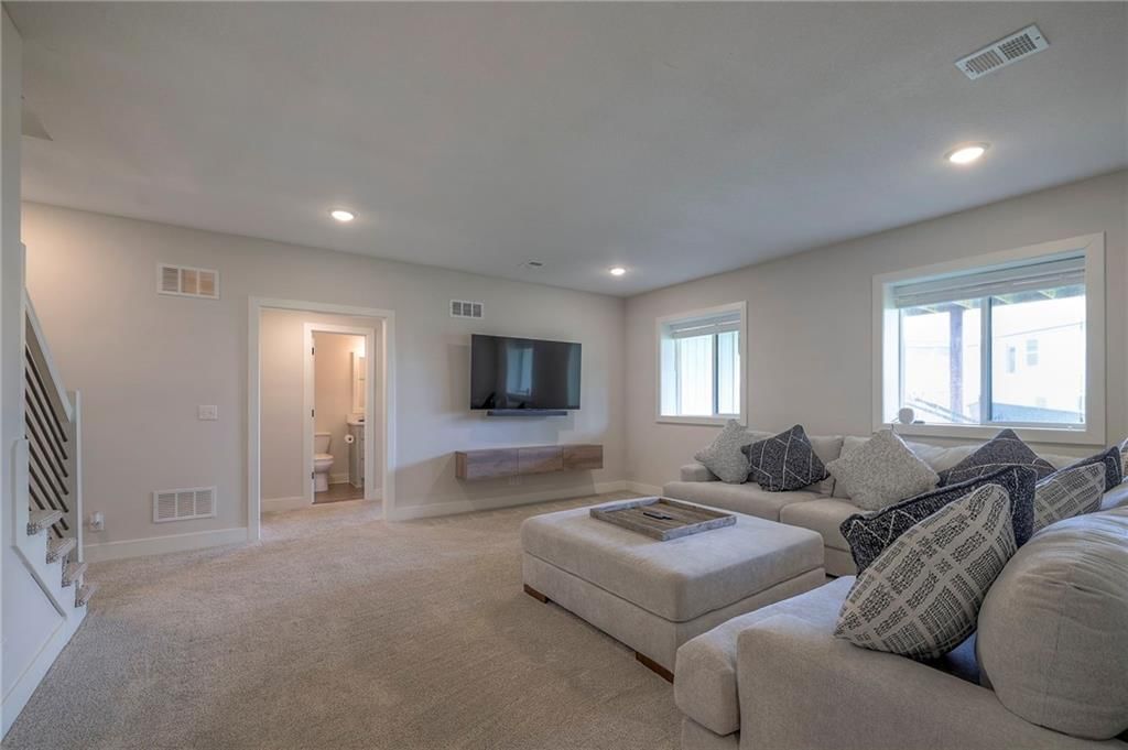 16449 S Legler Street — photo 38