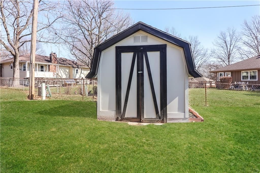 3022 S Kendall Drive — photo 25