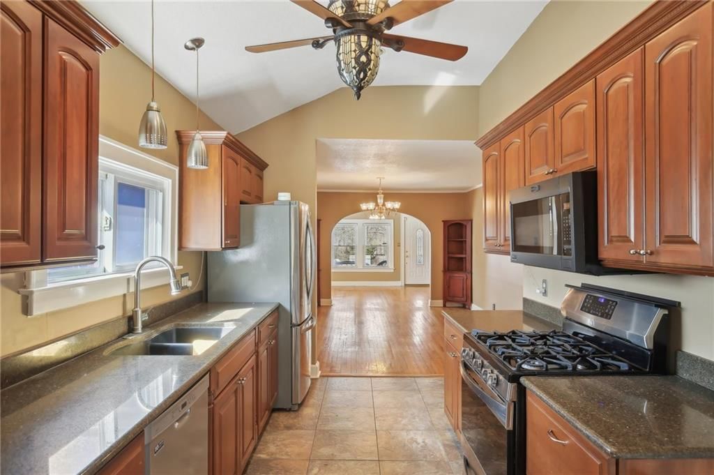 5701 Goodman Street — photo 17