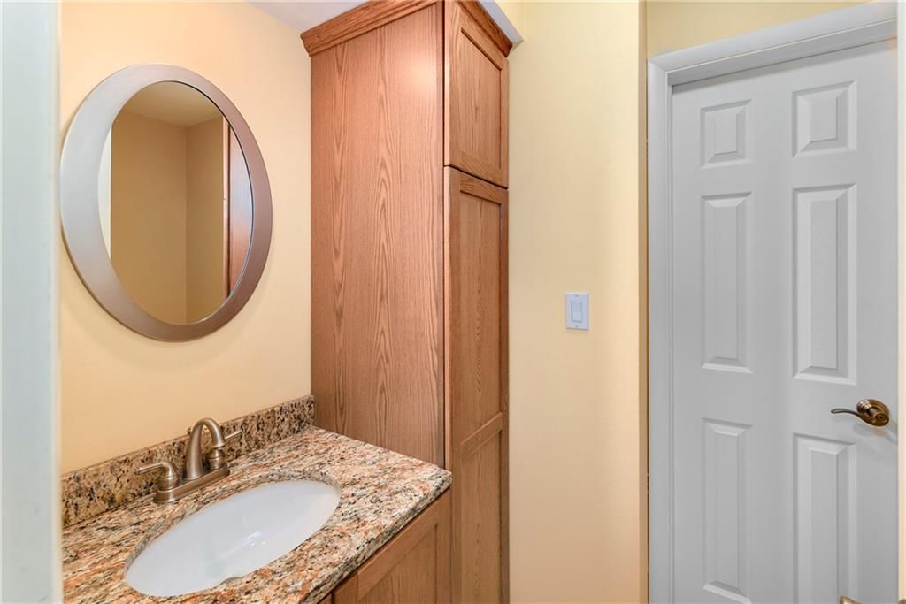 8821 W 70th Street — photo 14