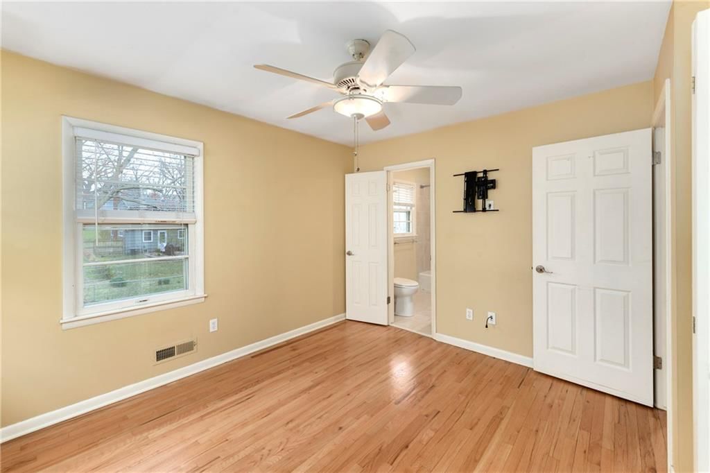8821 W 70th Street — photo 20