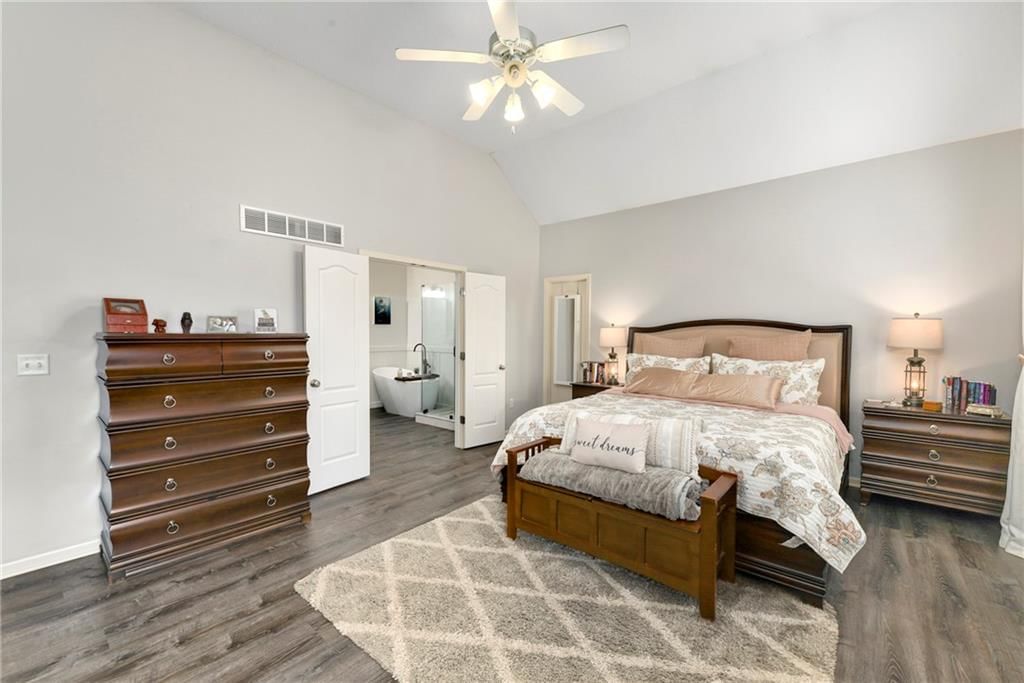 9712 N Highland Terrace — photo 18