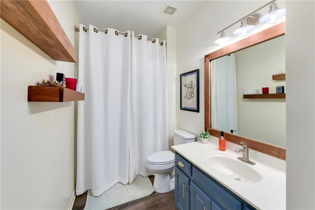 9712 N Highland Terrace — photo 23