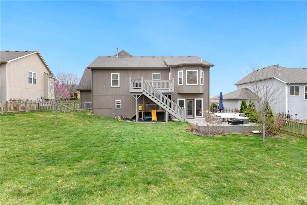 9712 N Highland Terrace — photo 35