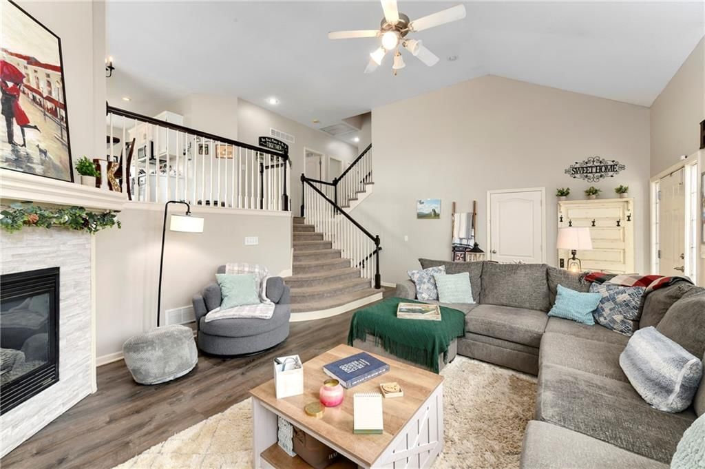 9712 N Highland Terrace — photo 7