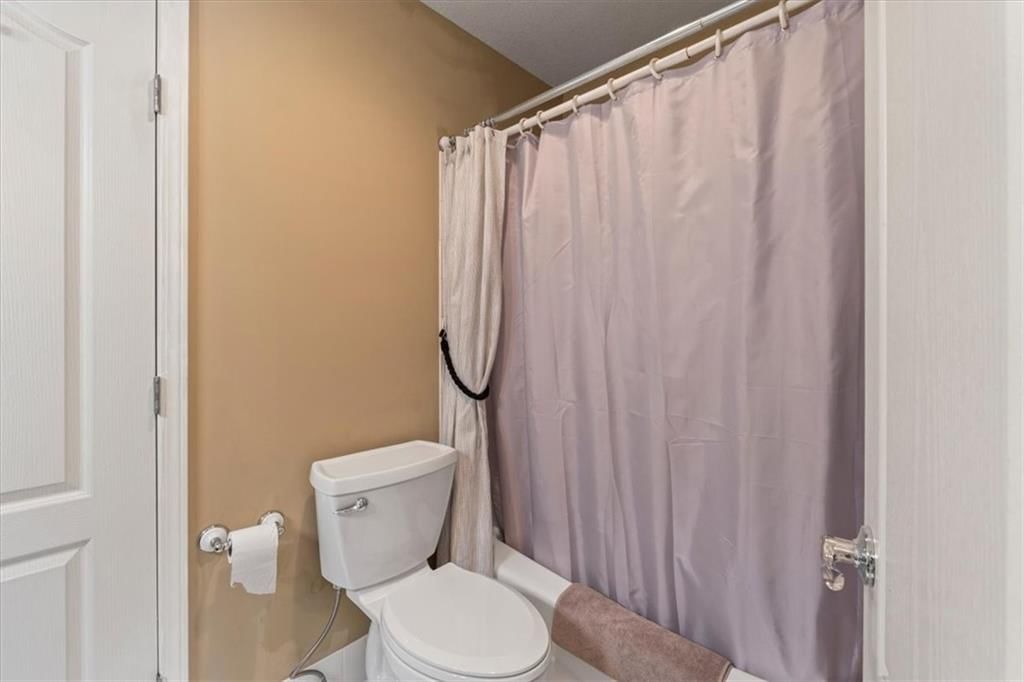 712 NE Plumbrook Place — photo 31